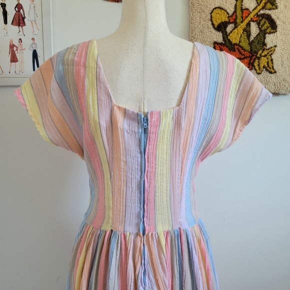 80s Vintage Pastel Rainbow Dress - Picture 6 of 6
